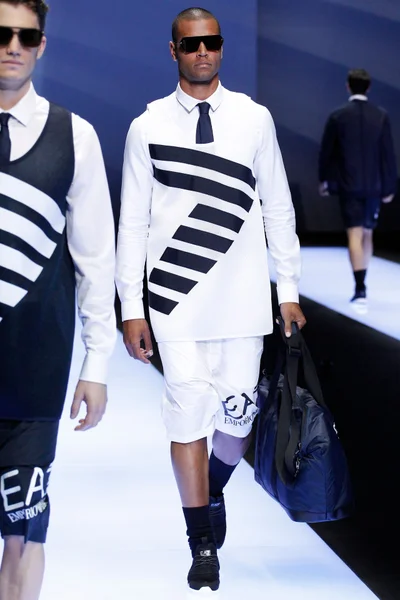 Look 74